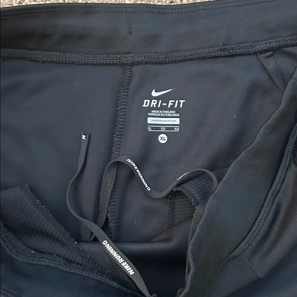 Nike Mens XL Black Tapered Running Pants - Picture 11 of 12